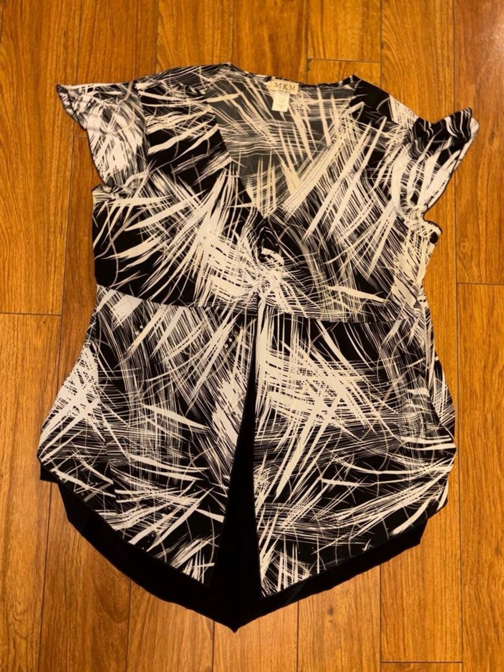 Vintage black and white babydoll blouse
